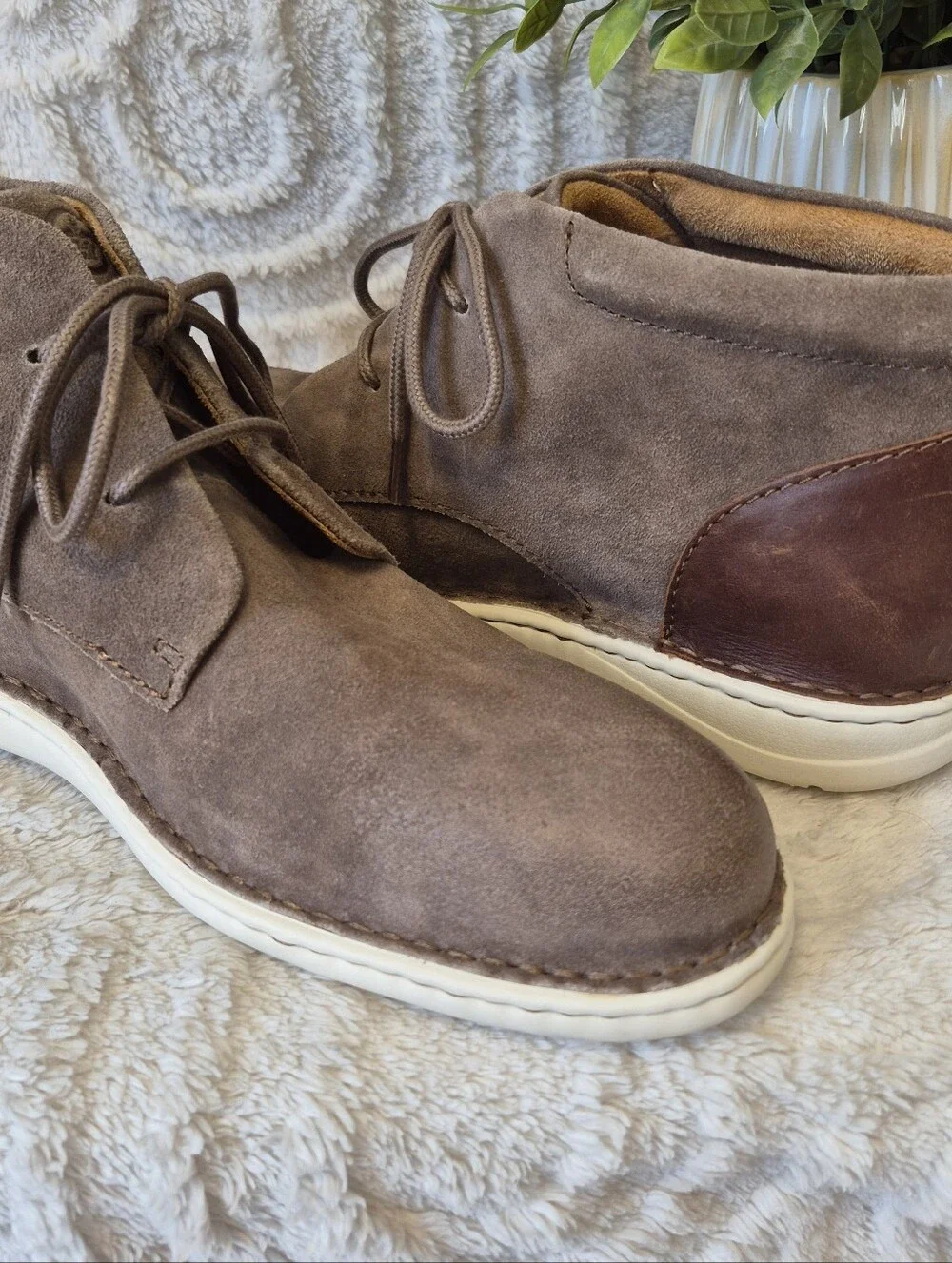 Born theo men’s